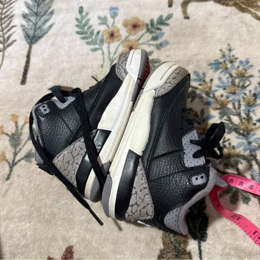 Air Jordan 3 Retro Toddler Black Cement Sneakers 7c